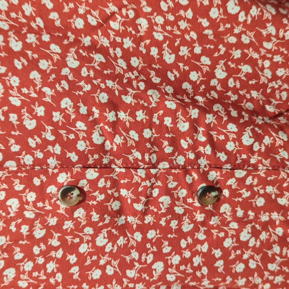 Blouse - Picture 2 of 3